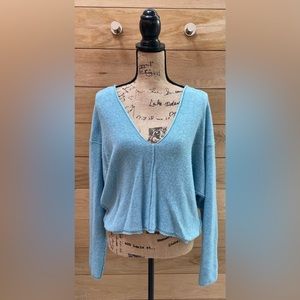 Free People Cashmere Cropped V-Neck Sweater in Blue-Green.  Size S.